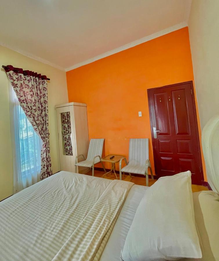 בראסטגי Sapo Karo Rest House מראה חיצוני תמונה